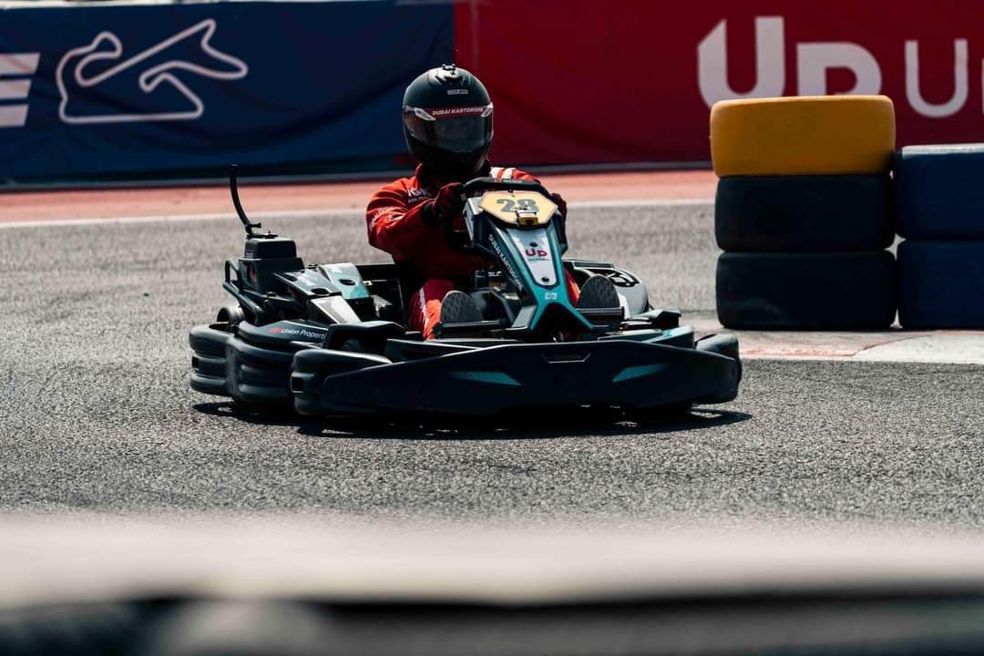 Racing Moment 4